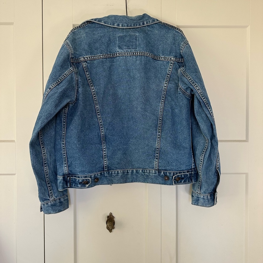 GAP Jean Jacket - Picture 3 of 3